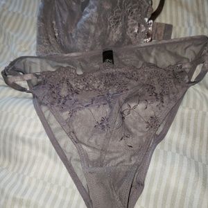 Bra and Panty Set NWOT Smart & Sexy 38DD/7